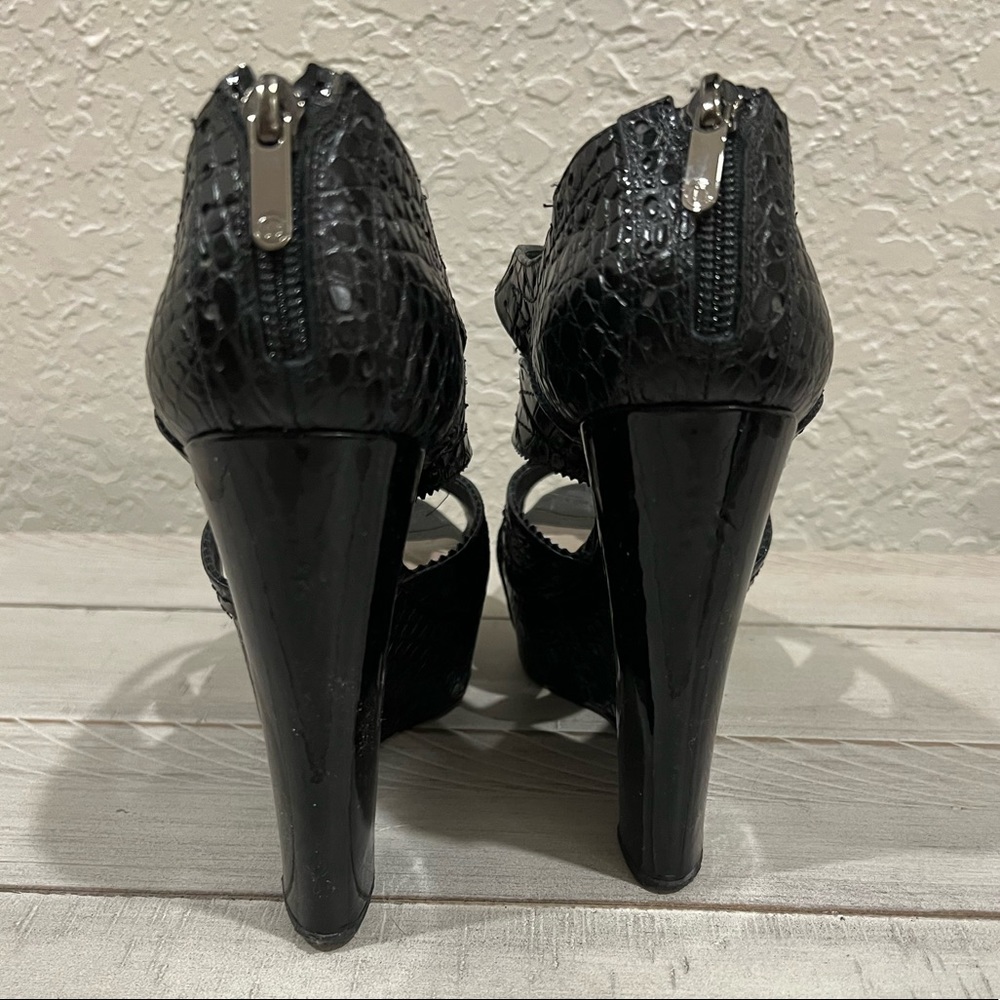 Dior crocodile-embossed leather wedges - Picture 6 of 16